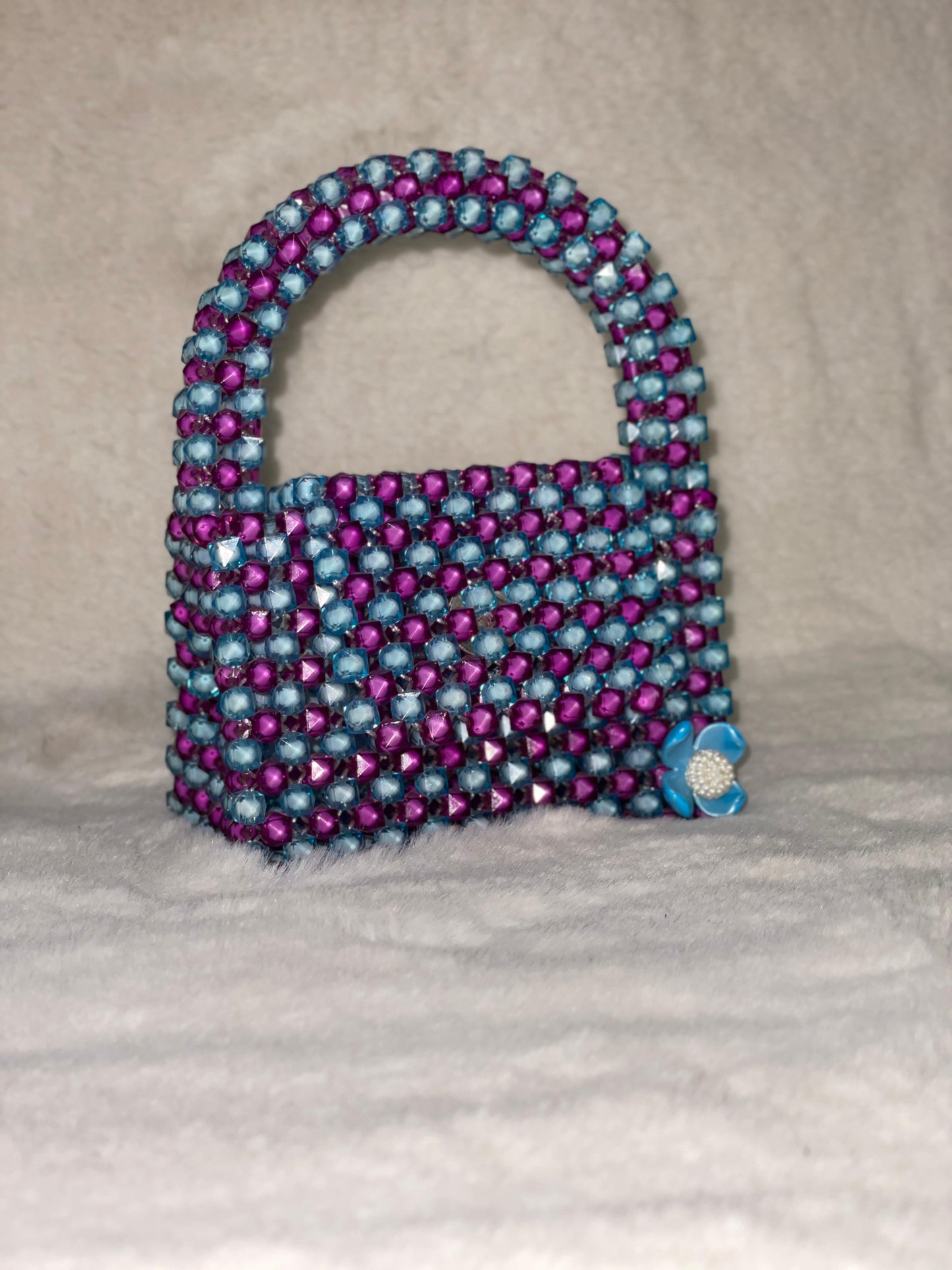 Handmade Purple & Blue Beaded Handbag with Flower Accent – Acrylic Crystal Purse – Elegant BeadnBags Shoulder Bag