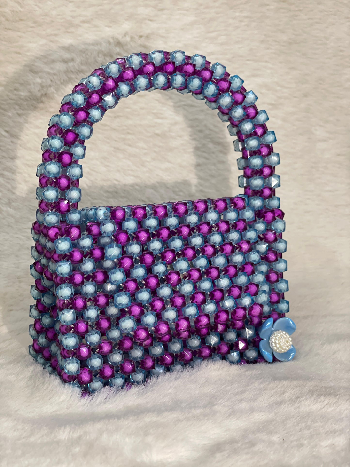 Handmade Purple & Blue Beaded Handbag with Flower Accent – Acrylic Crystal Purse – Elegant BeadnBags Shoulder Bag